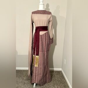 Elegant Beige and Burgundy Maxi Dress - modern thoube
